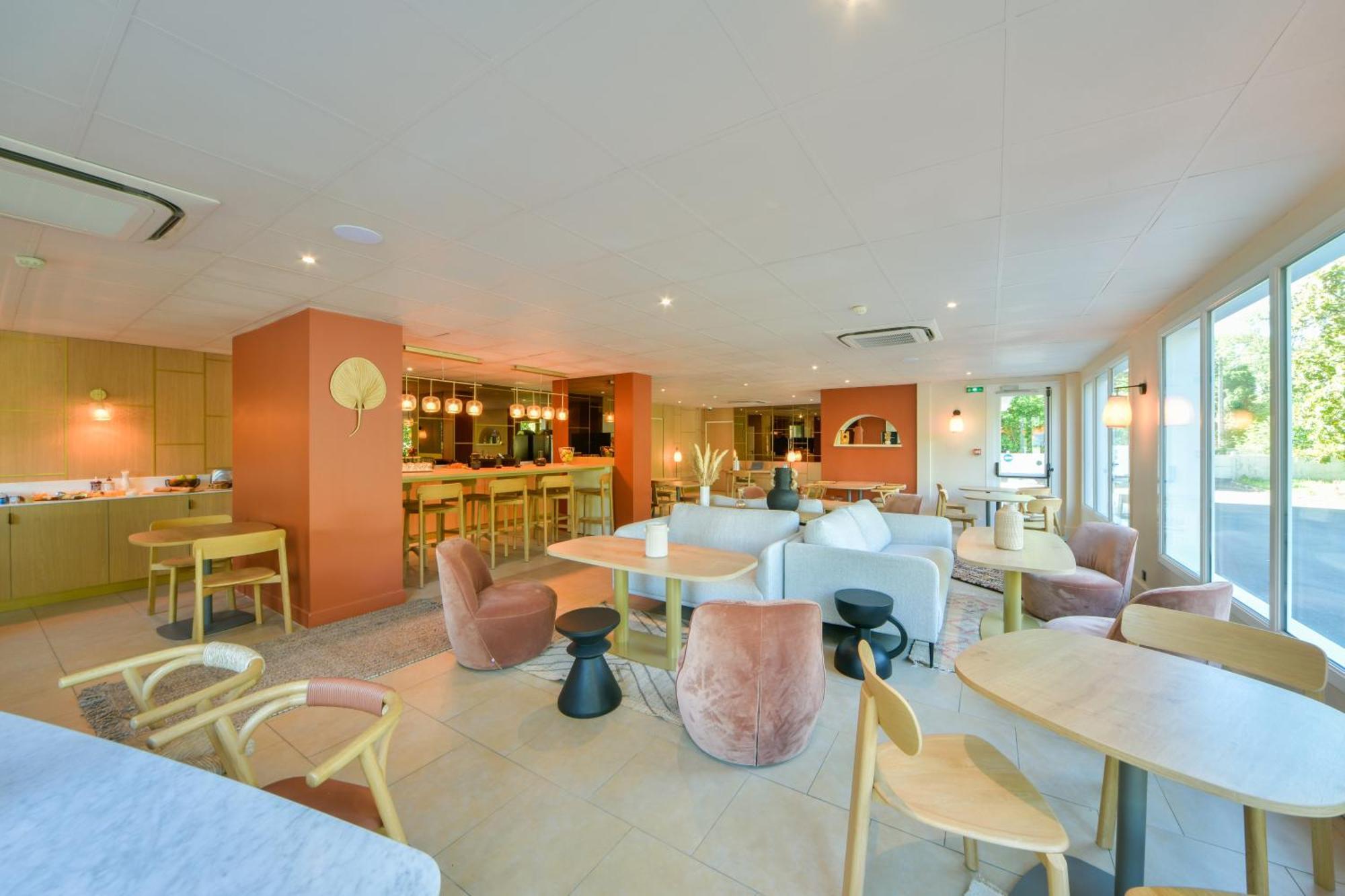 Bhoma Bourges - Hotel & Restaurant ภายนอก รูปภาพ