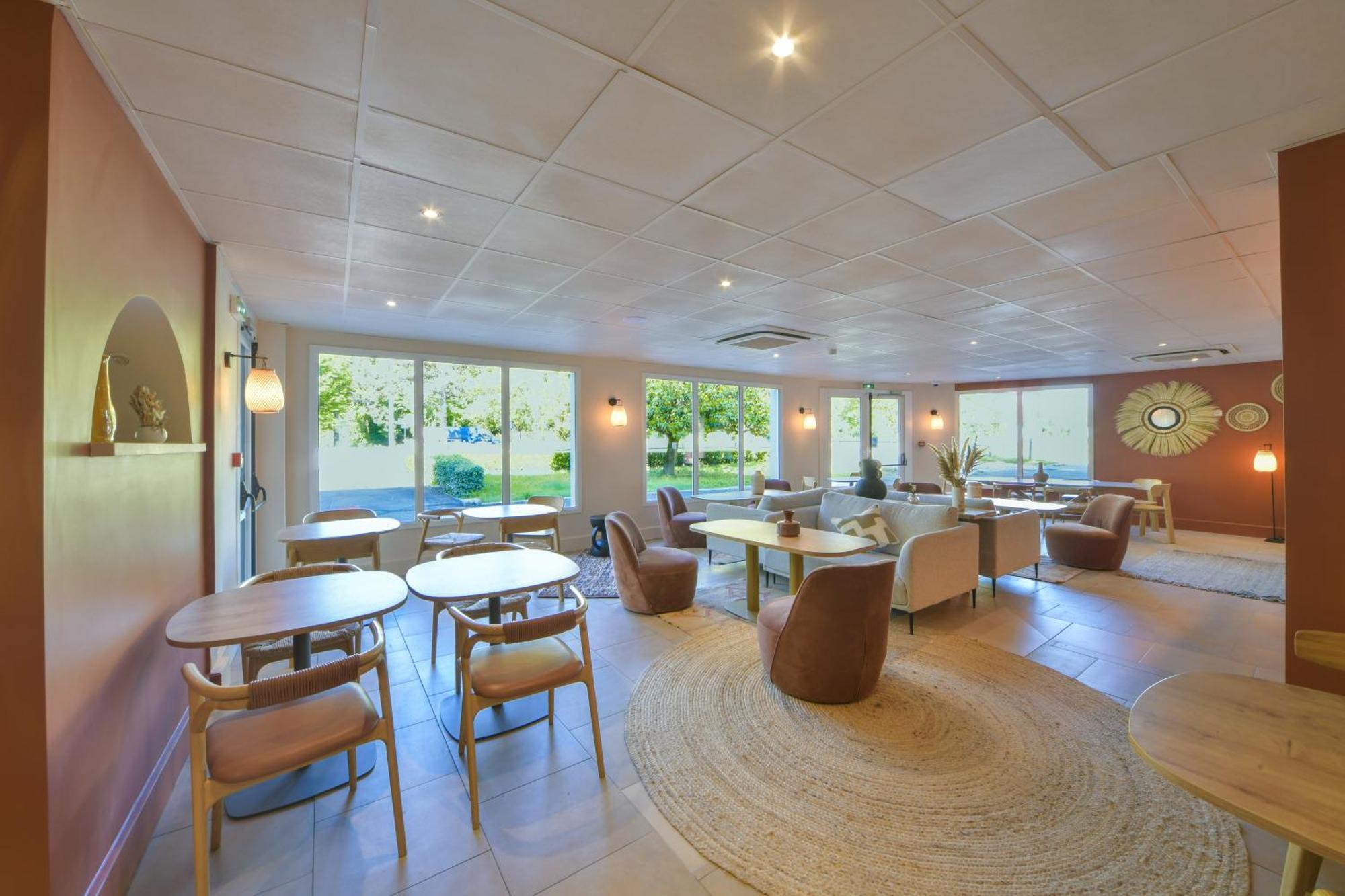 Bhoma Bourges - Hotel & Restaurant ภายนอก รูปภาพ
