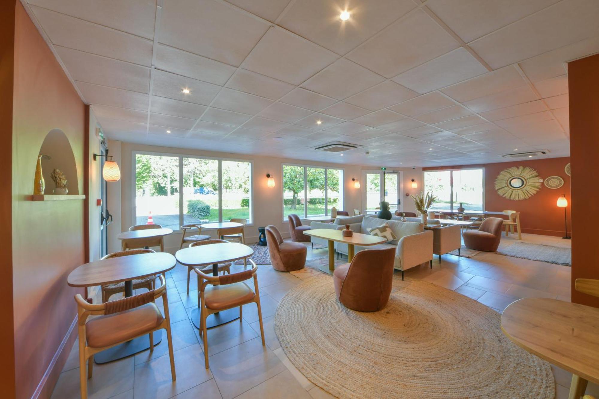 Bhoma Bourges - Hotel & Restaurant ภายนอก รูปภาพ