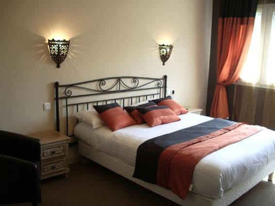 Bhoma Bourges - Hotel & Restaurant ห้อง รูปภาพ