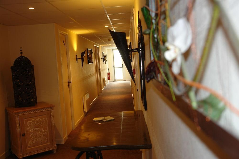 Bhoma Bourges - Hotel & Restaurant ภายนอก รูปภาพ